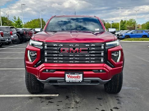 New 2026 GMC Canyon Denali AWD/4WD image 3
