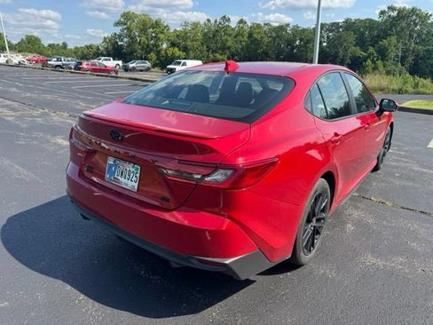 Used 2025 Toyota Camry SE w/ Multimedia Upgrade Package AWD/4WD image 3