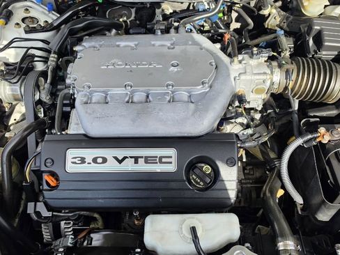 Used 2005 Honda Accord EX image 18