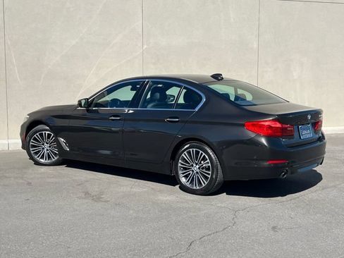 Used 2017 BMW 530i RWD image 6