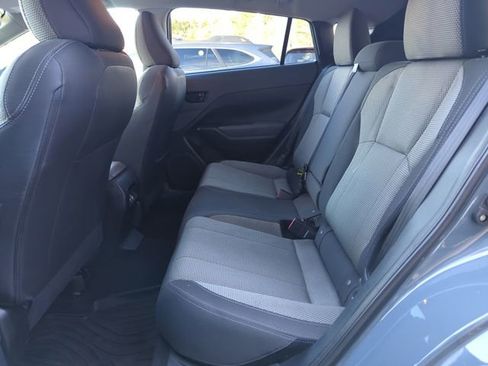Used 2024 Subaru Crosstrek 2.0i Premium image 30