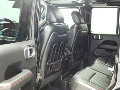 Certified 2021 Jeep Wrangler Unlimited Rubicon AWD/4WD image 25