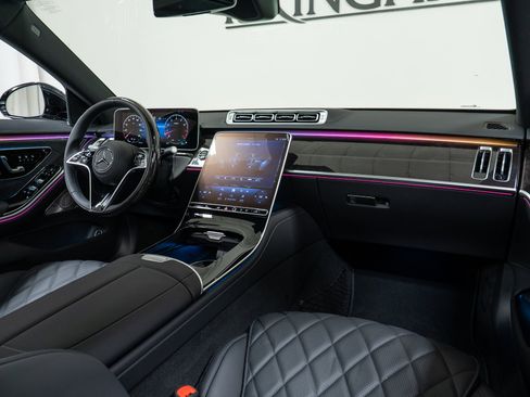 New 2026 Mercedes-Benz S 580 4MATIC Sedan image 15