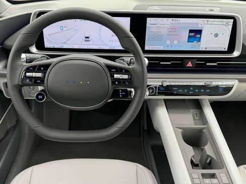 New 2025 Hyundai Ioniq 6 SEL RWD image 17