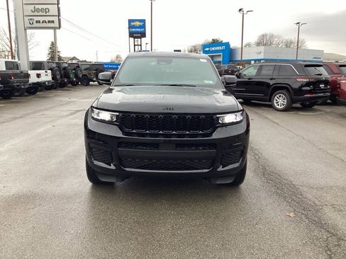 New 2025 Jeep Grand Cherokee L Altitude AWD/4WD image 2