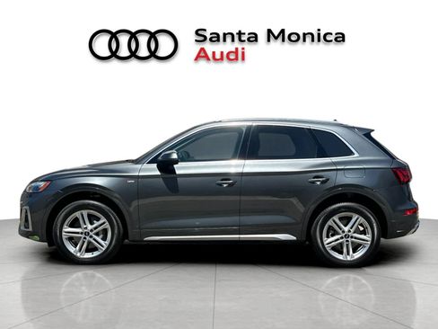Used 2023 Audi Q5 e Premium w/ Convenience Package AWD/4WD image 5