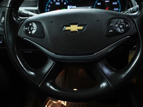 Used 2017 Chevrolet Impala LT image 15