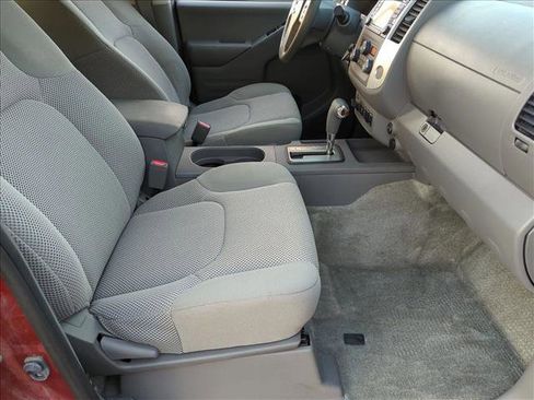 Used 2018 Nissan Frontier SV w/ Value Truck Package image 19