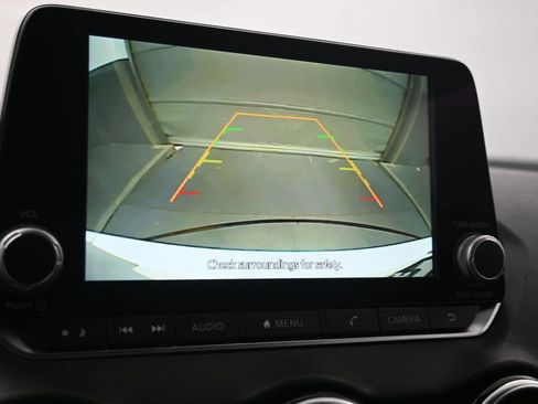 Used 2024 Nissan Sentra SV FWD image 19