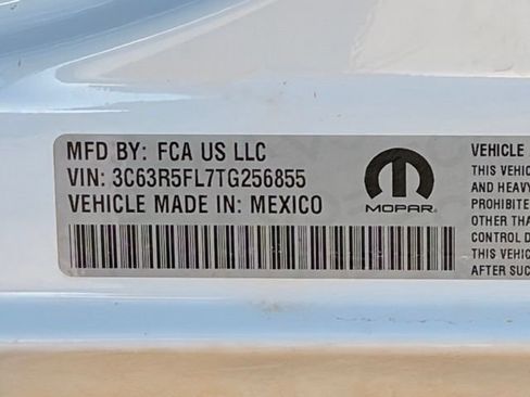 Used 2026 RAM 2500 Laramie AWD/4WD image 35