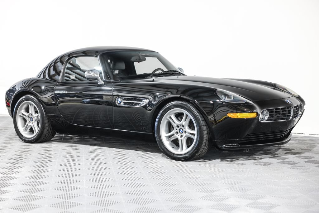 Used 2002 BMW Z8 RWD image 5