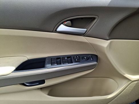 Used 2009 Honda Accord LX image 18