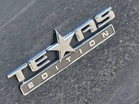 Used 2019 Chevrolet Silverado 1500 LT w/ Texas Edition AWD/4WD image 13