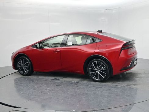 New 2026 Toyota Prius XLE image 5