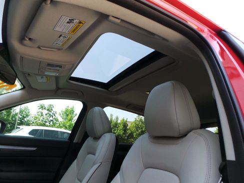 Certified 2025 MAZDA CX-5 AWD 2.5 S w/ Preferred Package image 7