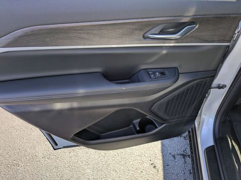 New 2025 Jeep Grand Cherokee L Limited w/ Black Appearance Package image 22