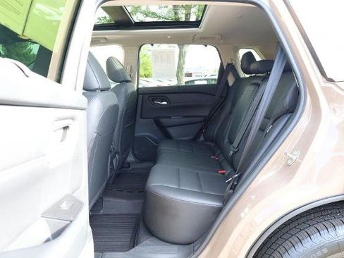 Certified 2024 Nissan Rogue SV w/ SV Premium Package image 22