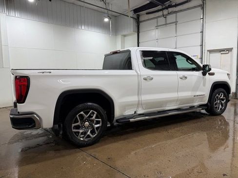 Used 2023 GMC Sierra 1500 SLT w/ SLT Convenience Package image 5