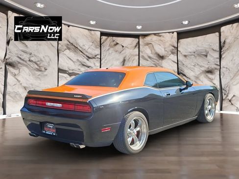 Used 2008 Dodge Challenger SRT8 RWD image 6