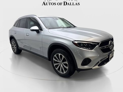 Used 2023 Mercedes-Benz GLC 300 4MATIC image 4