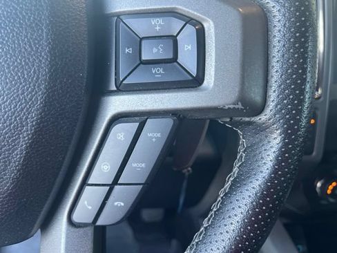 Used 2017 Ford F150 Raptor w/ Equipment Group 801A Mid AWD/4WD image 22