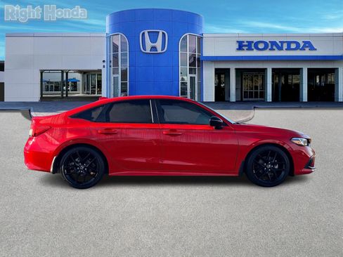 Used 2023 Honda Civic Sport image 7