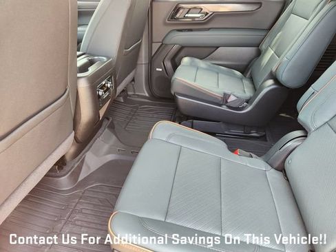 New 2026 GMC Yukon XL AT4 w/ AT4 Premium Package AWD/4WD image 21