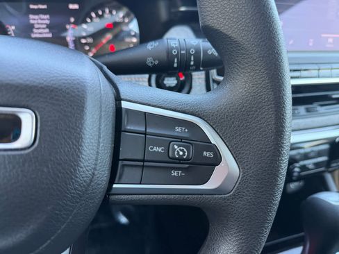 Used 2022 Jeep Compass Sport AWD/4WD image 23