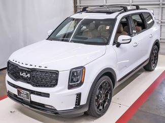 Used 2022 Kia Telluride SX w/ Nightfall Edition Package AWD/4WD video 1