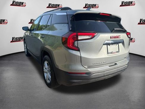 Used 2023 GMC Terrain SLE w/ Driver Convenience Package AWD/4WD image 7