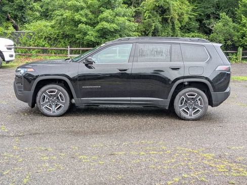 New 2026 Jeep Cherokee Limited AWD/4WD image 6
