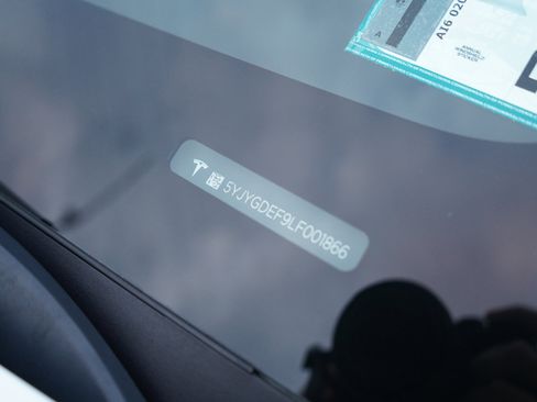 Used 2020 Tesla Model Y Performance image 30