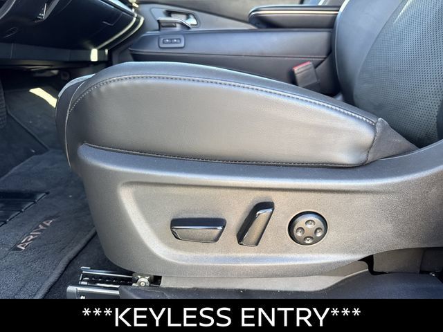Certified 2024 Nissan Ariya AWD image 12