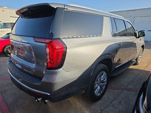Used 2021 GMC Yukon XL Denali w/ Max Trailering Package AWD/4WD image 5
