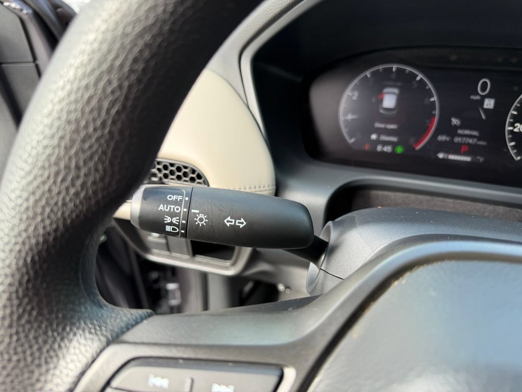 Used 2025 Honda HR-V LX image 20