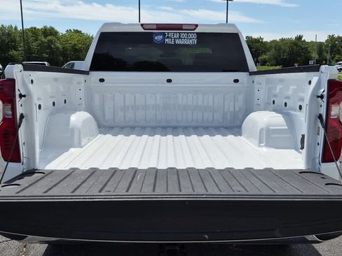 Used 2026 Chevrolet Silverado 1500 LT AWD/4WD image 18
