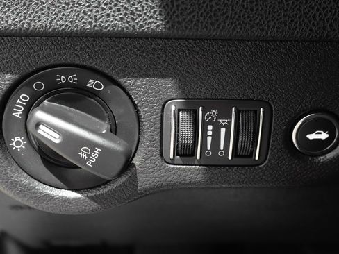Used 2022 Dodge Charger R/T RWD image 22