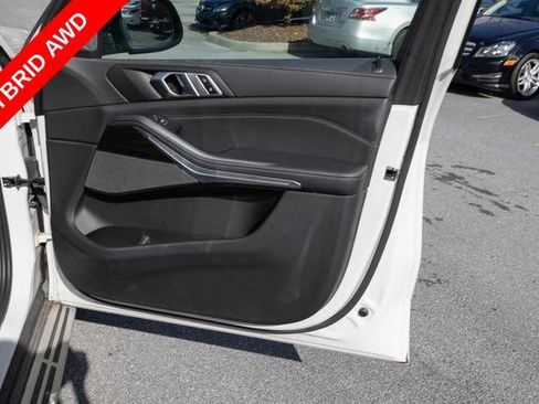 Used 2024 BMW X5 xDrive50e AWD/4WD image 15