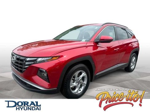 Used 2023 Hyundai Tucson SEL FWD image 1