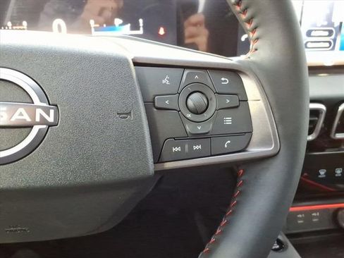 Certified 2026 Nissan Sentra SR w/ Floor Mat Package FWD image 27