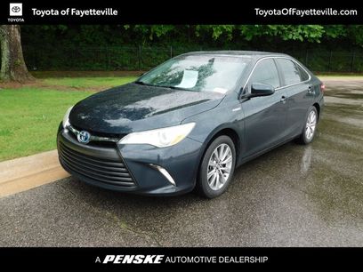 Used 2016 Toyota Camry XLE w/ Moonroof Package