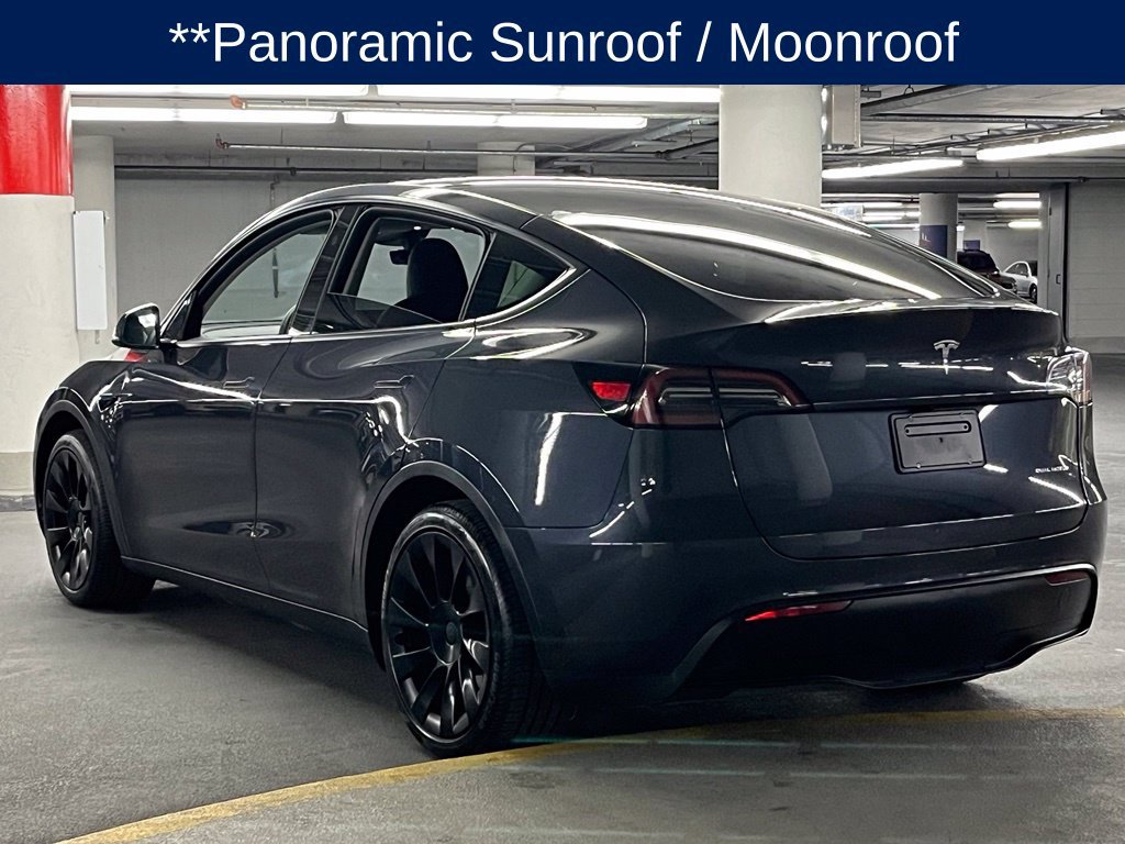 Used 2024 Tesla Model Y Long Range AWD/4WD image 5