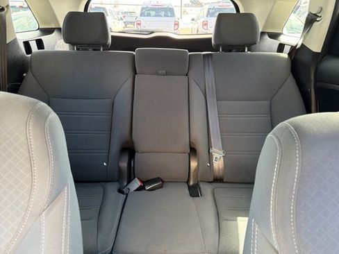 Used 2017 Kia Sorento LX image 18