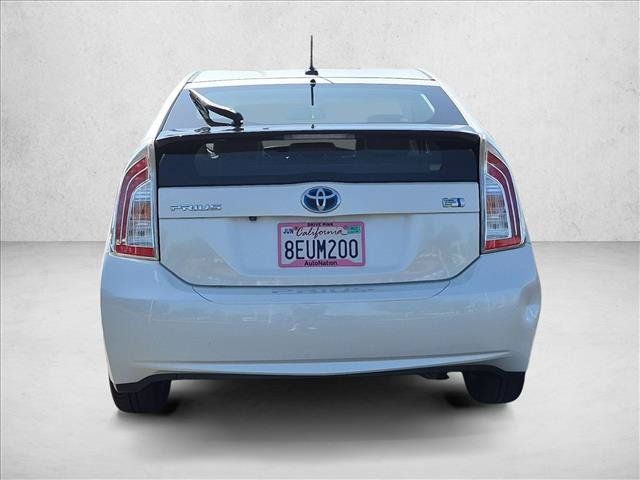 Used 2015 Toyota Prius Four FWD image 7