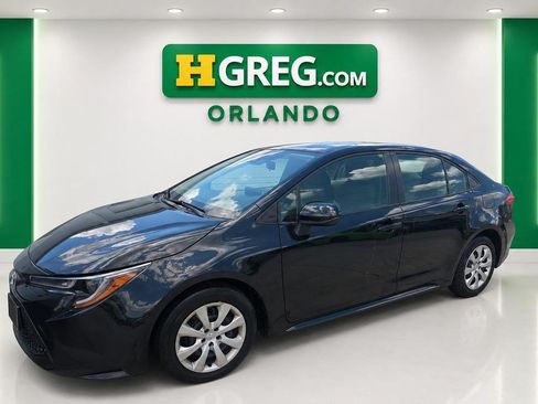Used 2020 Toyota Corolla LE FWD image 4