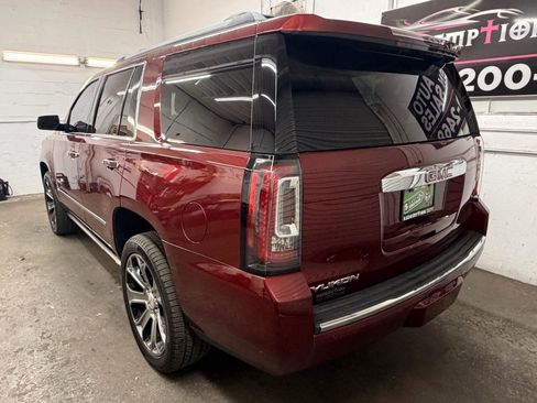 Used 2017 GMC Yukon Denali w/ Open Road Package AWD/4WD image 26