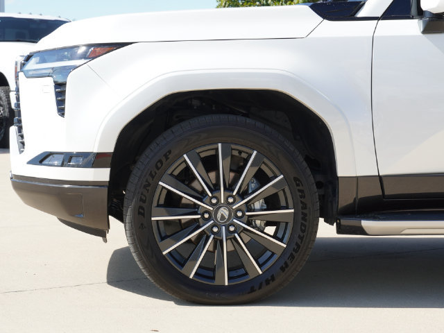 Used 2025 Lexus GX 550 w/ Accessory Package (Z1) AWD/4WD image 13