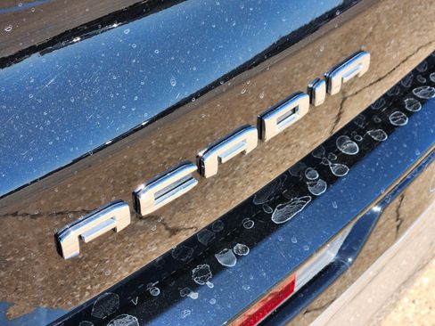 Used 2025 GMC Acadia Denali w/ LPO, Floor Liner Package FWD image 30