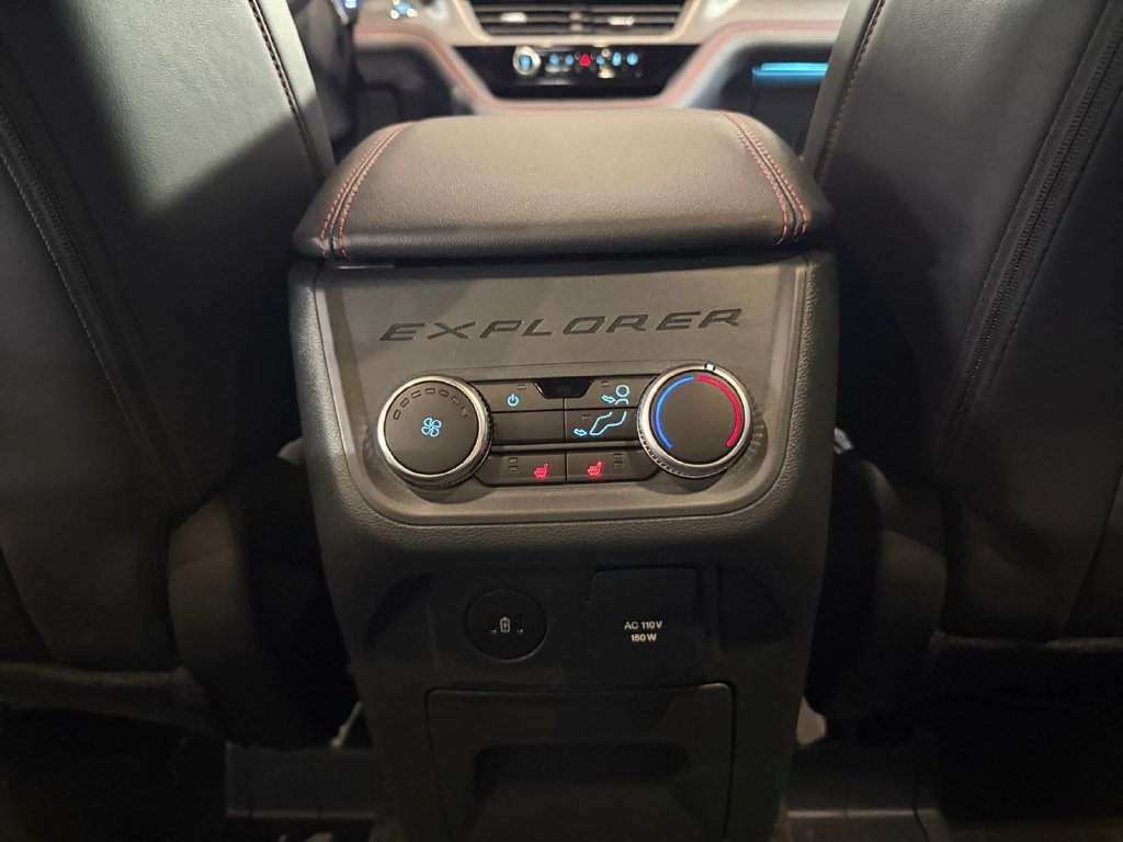New 2026 Ford Explorer ST-Line w/ ST-Line Street Pack AWD/4WD image 34