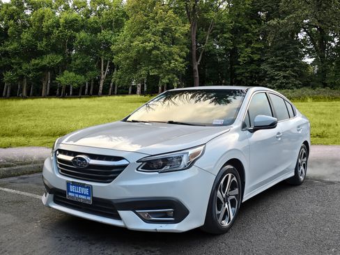 Used 2022 Subaru Legacy Limited image 7